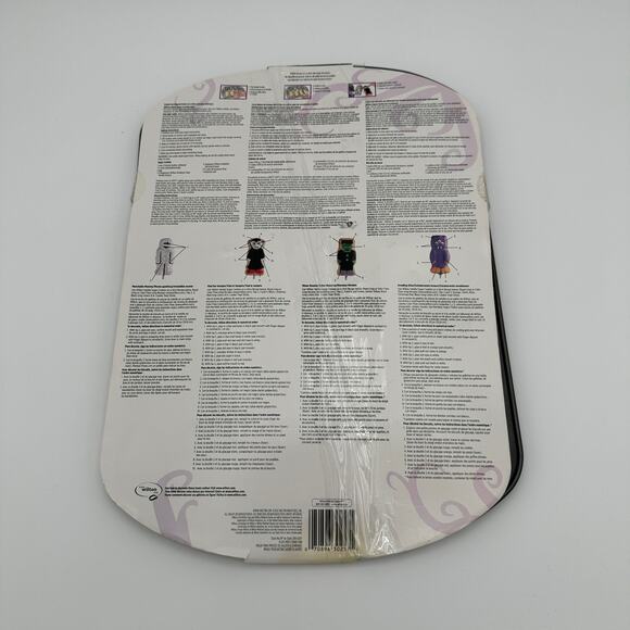 Cookie Pops Pan by Wilton Halloween Treats 4 Designs, 8 Cavities 2012 - Picture 4 of 4